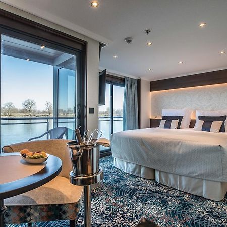 Viva Riverside 4 Koeln Eksteriør billede